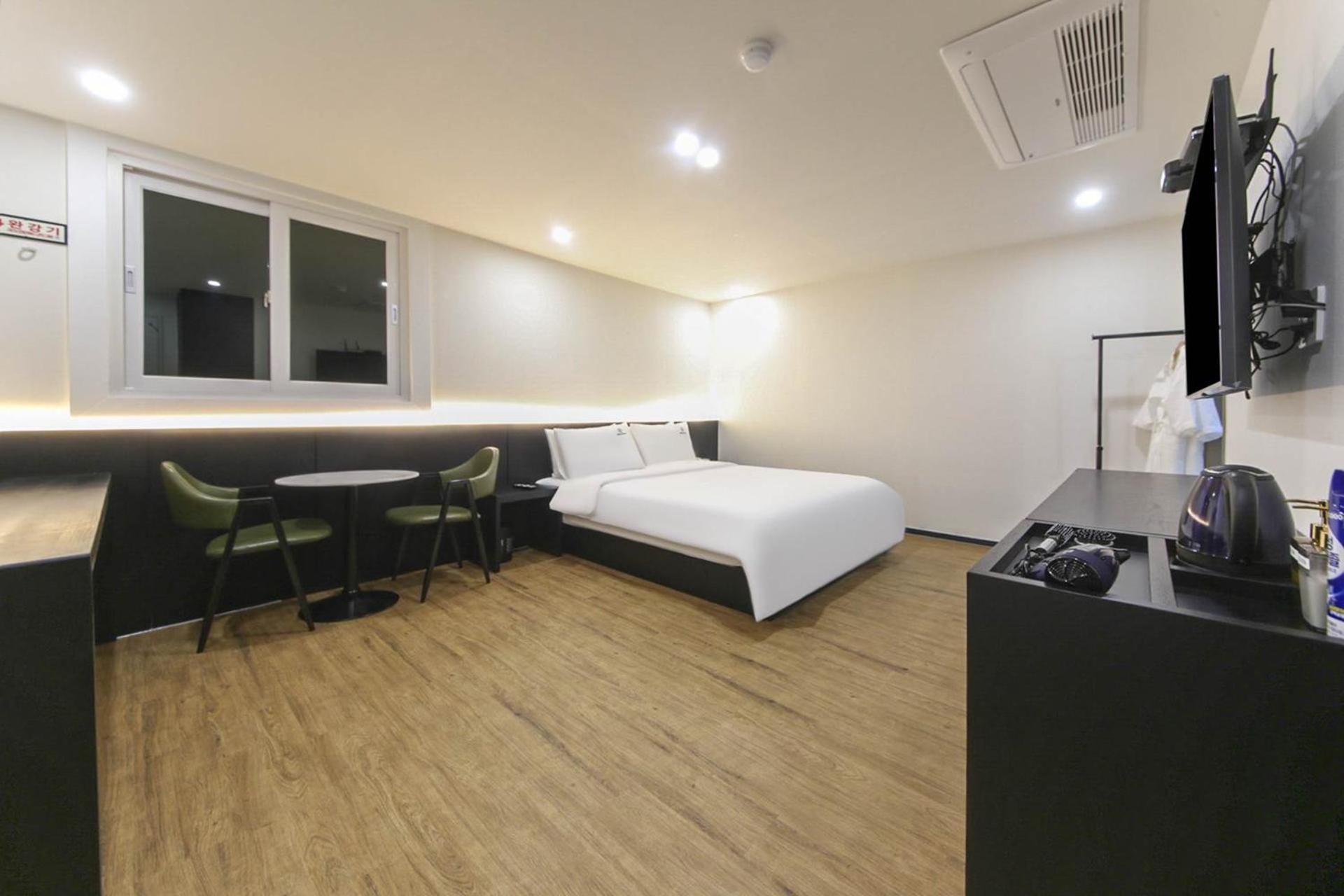 Busan Seomyeon Broa Hotel Zewnętrze zdjęcie